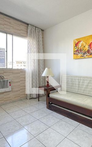 Apartamento para alugar com 77m², 2 quartos e 1 vaga Apartamento para alugar com 77m², 2 quartos e 1 vagaSala