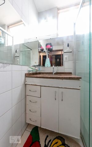 Apartamento à venda com 67m², 3 quartos e 1 vagaBanheiro Social