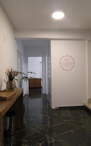 Casa para alugar com 280m², 3 quartos e 2 vagasSala 1