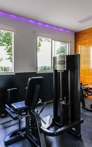 Apartamento à venda com 57m², 2 quartos e 1 vaga Apartamento à venda com 57m², 2 quartos e 1 vagaAcademia