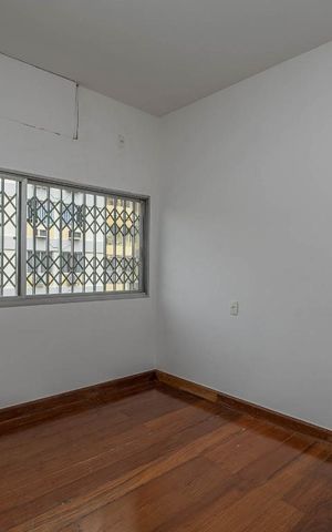 Apartamento à venda com 135m², 4 quartos e 3 vagas Apartamento à venda com 135m², 4 quartos e 3 vagasQuarto 4
