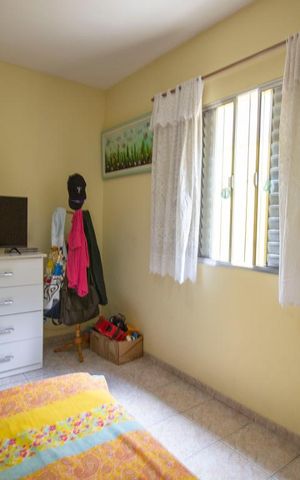 Casa à venda com 260m², 3 quartos e 4 vagasQuarto