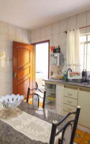 Casa à venda com 260m², 3 quartos e 4 vagasCozinha