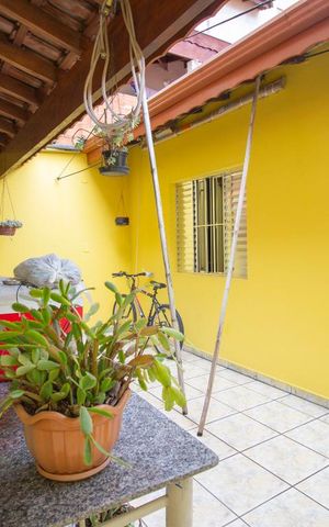 Casa à venda com 260m², 3 quartos e 4 vagasÁrea de Serviço