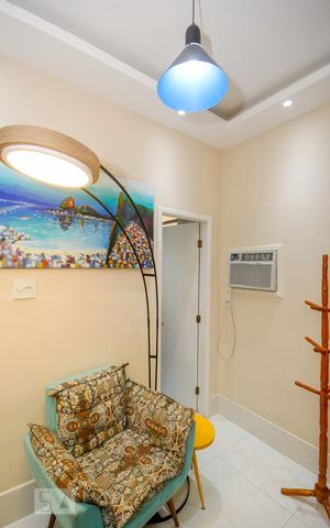 Apartamento para alugar com 33m², 1 quarto e sem vaga Apartamento para alugar com 33m², 1 quarto e sem vagaSala
