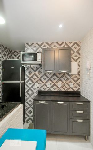 Apartamento para alugar com 33m², 1 quarto e sem vaga Apartamento para alugar com 33m², 1 quarto e sem vagaCozinha