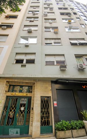 Apartamento para alugar com 33m², 1 quarto e sem vaga Apartamento para alugar com 33m², 1 quarto e sem vagaFachada