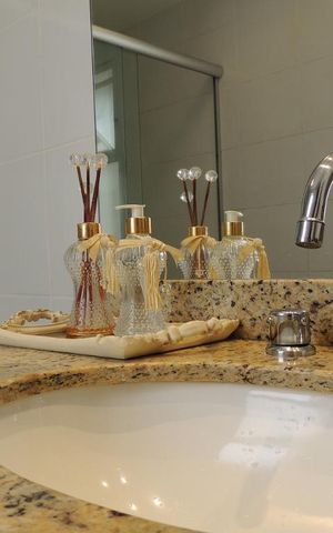 Apartamento para alugar com 99m², 2 quartos e 1 vagaBanheiro da Suíte