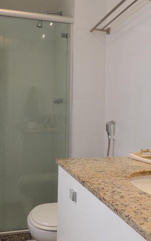 Apartamento para alugar com 99m², 2 quartos e 1 vagaBanheiro da Suíte