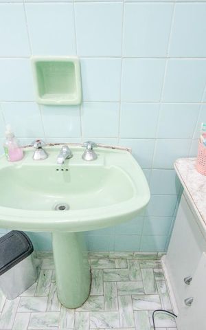 Casa à venda com 498m², 6 quartos e 3 vagasBanheiro