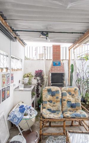 Casa à venda com 498m², 6 quartos e 3 vagasChurrasqueira