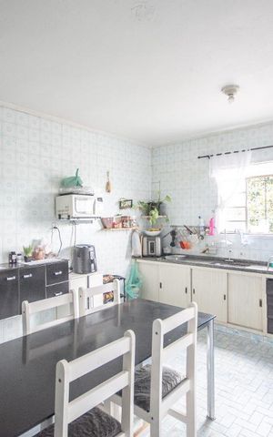 Casa à venda com 498m², 6 quartos e 3 vagasCozinha