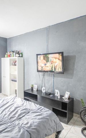 Casa à venda com 498m², 6 quartos e 3 vagasQuarto 3