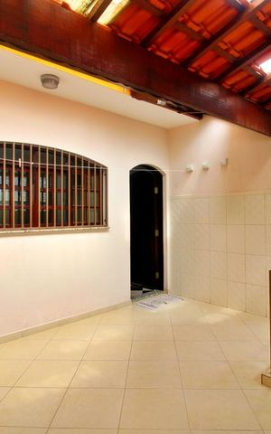 Casa à venda com 284m², 3 quartos e 3 vagasÁrea de Serviço