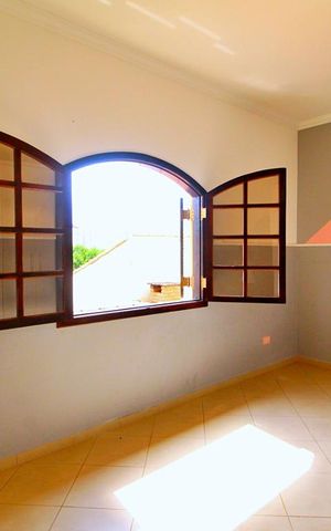 Casa à venda com 284m², 3 quartos e 3 vagasQuarto 3