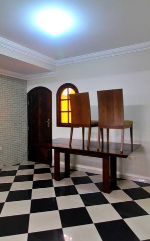 Casa à venda com 284m², 3 quartos e 3 vagasCopa