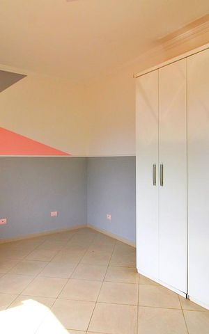 Casa à venda com 284m², 3 quartos e 3 vagasQuarto 3