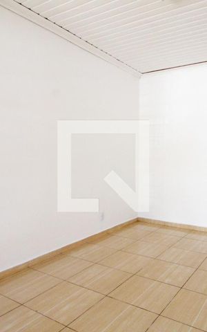 Casa para alugar com 70m², 2 quartos e 1 vagaSala