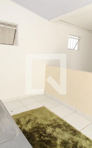 Casa para alugar com 70m², 2 quartos e 1 vagaCozinha 