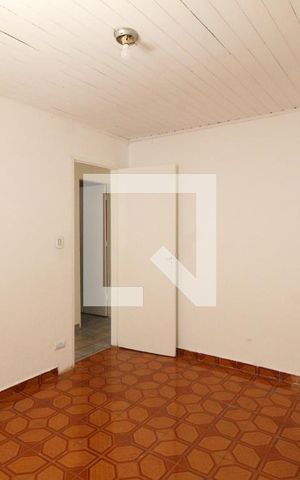 Casa para alugar com 70m², 2 quartos e 1 vagaQuarto 2