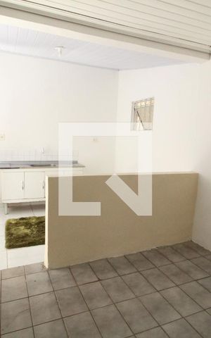 Casa para alugar com 70m², 2 quartos e 1 vagaCozinha 