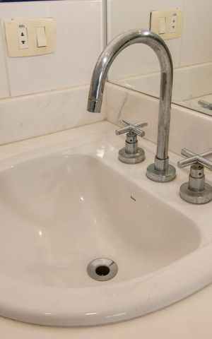 Apartamento para alugar com 153m², 3 quartos e 2 vagas Apartamento para alugar com 153m², 3 quartos e 2 vagasBanheiro