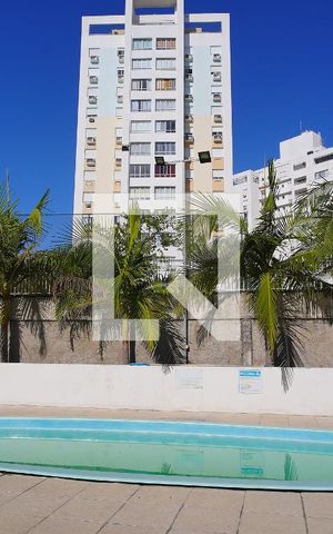 Apartamento à venda com 65m², 2 quartos e 1 vagaÁrea comum - Piscina