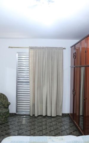 Casa à venda com 150m², 3 quartos e 4 vagasSuíte 1