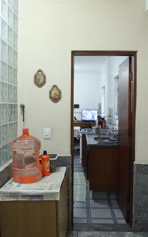 Casa à venda com 150m², 3 quartos e 4 vagasÁrea de Serviço