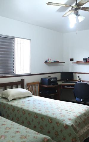 Casa à venda com 150m², 3 quartos e 4 vagasSuíte 3