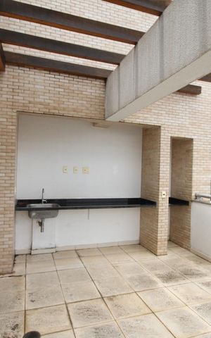 Apartamento à venda com 140m², 2 quartos e 2 vagasVaranda