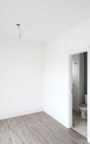 Apartamento à venda com 140m², 2 quartos e 2 vagasSuíte 1