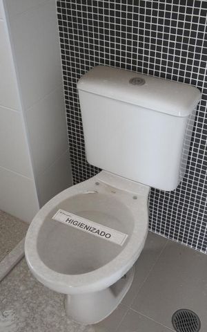 Apartamento à venda com 140m², 2 quartos e 2 vagasSuíte 1