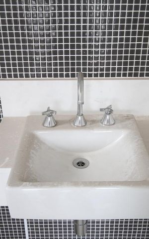 Apartamento à venda com 140m², 2 quartos e 2 vagasSuíte 1