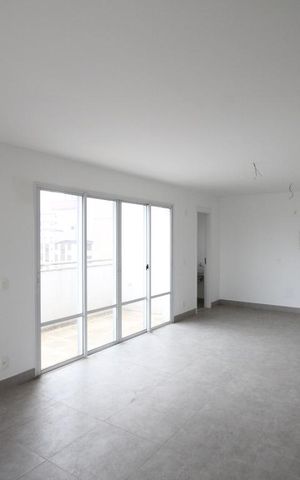 Apartamento à venda com 140m², 2 quartos e 2 vagasSala
