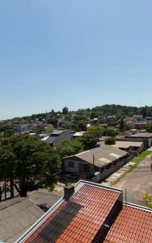 Casa à venda com 300m², 4 quartos e 2 vagas Casa à venda com 300m², 4 quartos e 2 vagasTerraço vista
