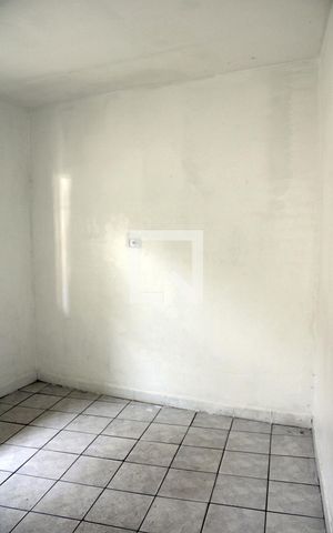 Casa para alugar com 25m², 1 quarto e sem vaga Casa para alugar com 25m², 1 quarto e sem vagaQuarto 1