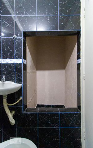 Apartamento para alugar com 26m², 1 quarto e 1 vaga Apartamento para alugar com 26m², 1 quarto e 1 vagaBanheiro
