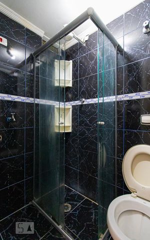 Apartamento para alugar com 26m², 1 quarto e 1 vaga Apartamento para alugar com 26m², 1 quarto e 1 vagaBanheiro