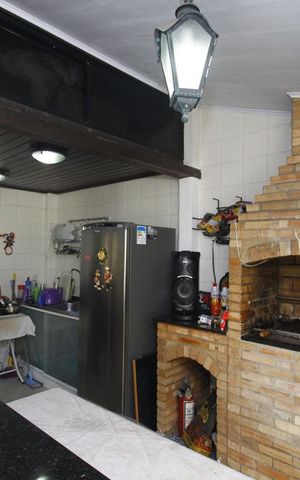 Casa à venda com 206m², 3 quartos e sem vagaChurrasqueira