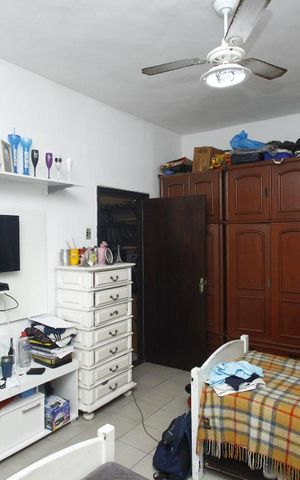Casa à venda com 206m², 3 quartos e sem vagaQuarto 2