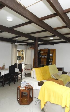 Casa à venda com 206m², 3 quartos e sem vagaSala/Terraço