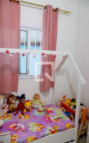 Casa à venda com 170m², 6 quartos e 1 vaga Casa à venda com 170m², 6 quartos e 1 vagaQuarto 1