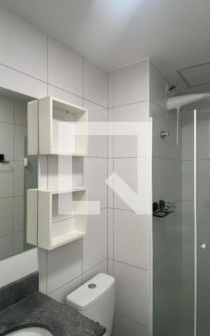 Apartamento à venda com 39m², 2 quartos e sem vaga Apartamento à venda com 39m², 2 quartos e sem vagaBanheiro