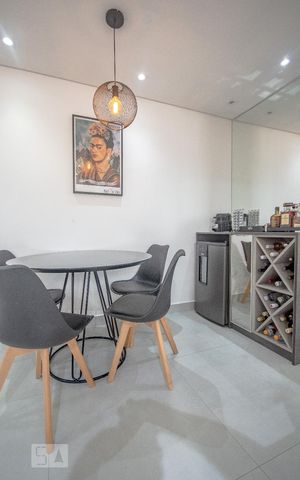 Apartamento à venda com 45m², 1 quarto e 1 vagaSala de Jantar