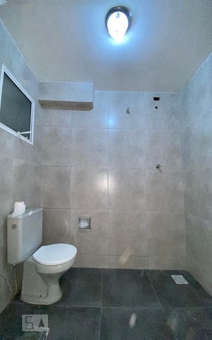 Apartamento à venda com 95m², 2 quartos e sem vagaBanheiro