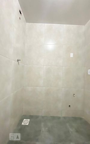 Apartamento à venda com 95m², 2 quartos e sem vagaBanheiro