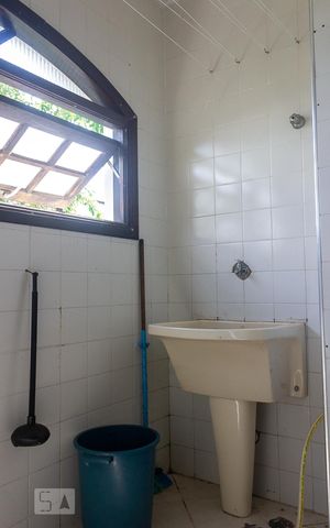 Apartamento para alugar com 67m², 2 quartos e 1 vagaÁrea de serviço