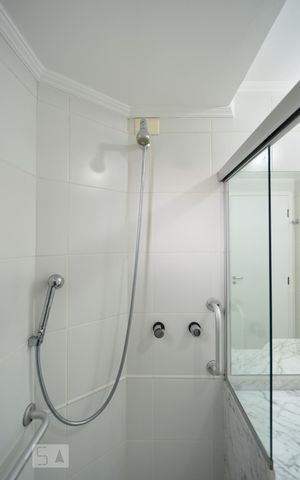 Apartamento à venda com 93m², 3 quartos e 2 vagasBanheiro da Suíte