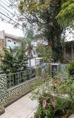 Casa para alugar com 408m², 2 quartos e sem vaga Casa para alugar com 408m², 2 quartos e sem vagaFachada